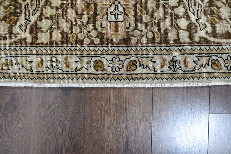 Handmade Persian Vintage Rug
