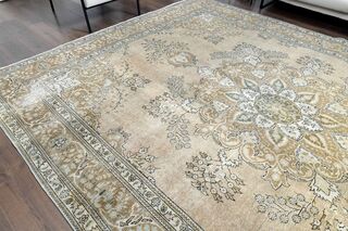Handmade Persian Vintage Rug - Thumbnail