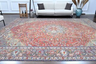 Handmade Persian Vintage Rug - Thumbnail