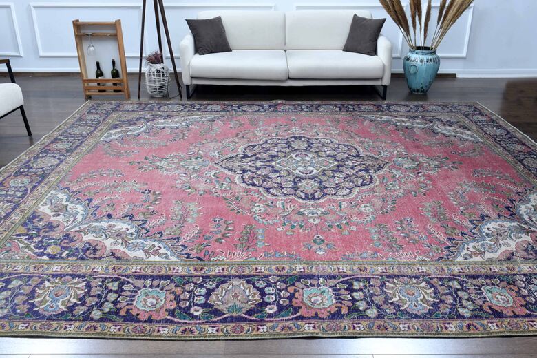 Handmade Persian Vintage Rug