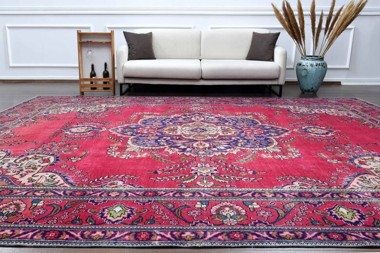 Vibrant Pink Handmade Persian Vintage Rug