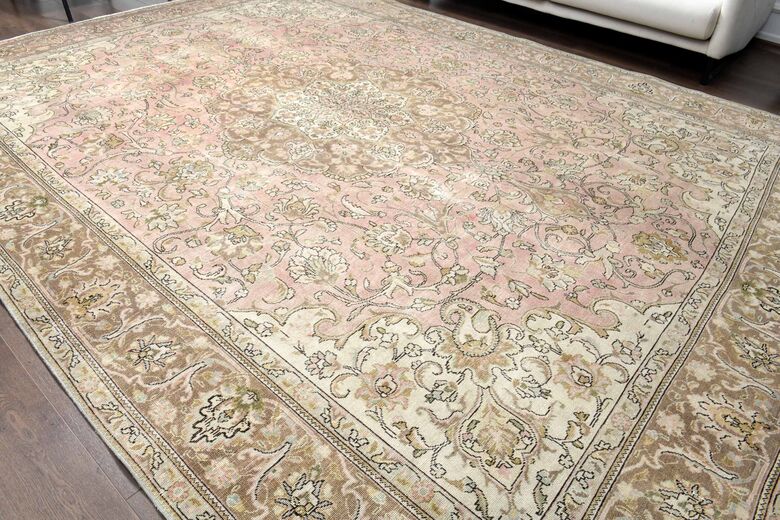 Faded Pink Handmade Persian Vintage Rug