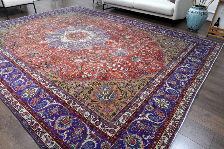 Handmade Persian Vintage Rug