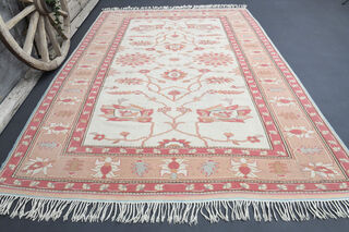 Tasseled Handmade Vintage Area Rug - Thumbnail