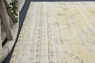 Handmade Vintage Area Rug - Thumbnail