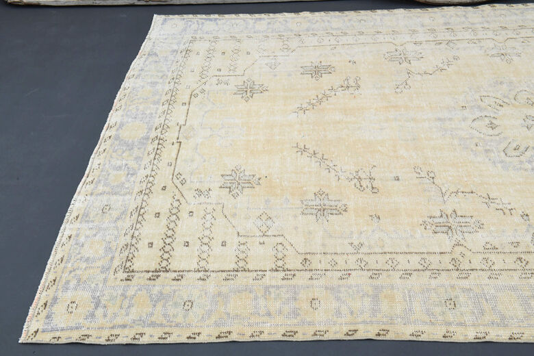 Handmade Anatolian Vintage Area Rug