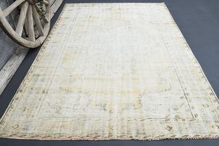 Handmade Vintage Area Rug - Thumbnail