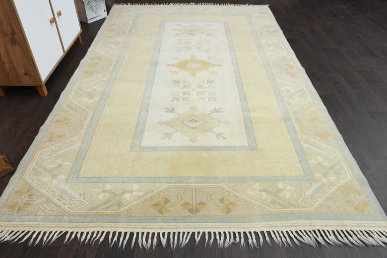 Handmade Vintage Area Rug