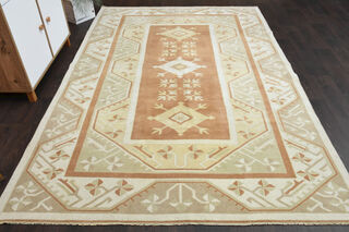 Handmade Vintage Area Rug - Thumbnail