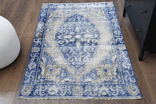 Handmade Vintage Area Rug - Thumbnail