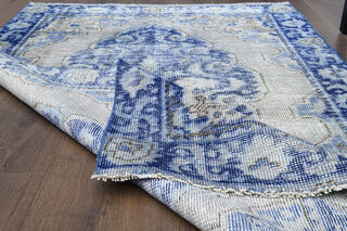 Handmade Vintage Area Rug - Thumbnail