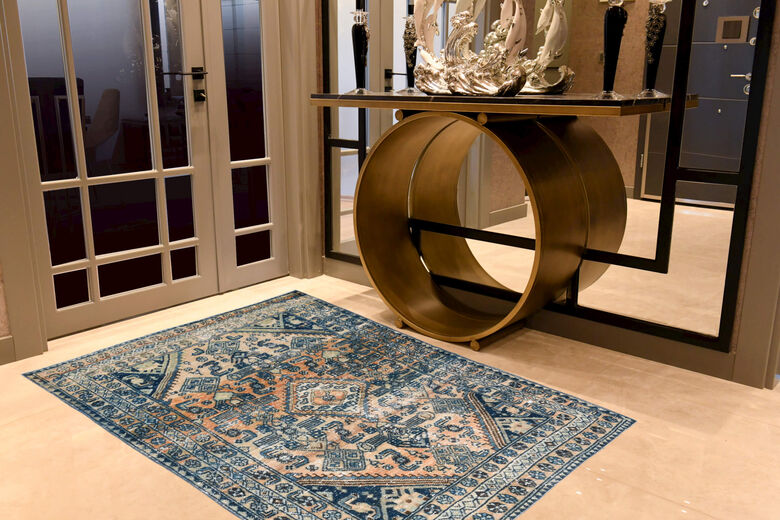 Handmade Vintage Area Milas Rug