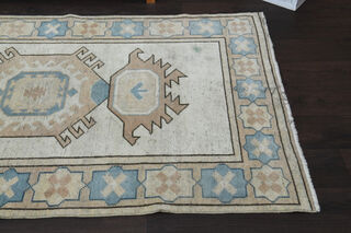 Handmade Vintage Area Rug - Thumbnail