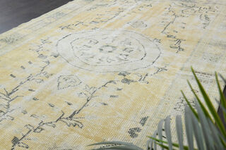 Handmade Vintage Area Rug - Thumbnail