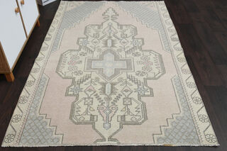 Pale Pink Vintage Area Rug - Thumbnail