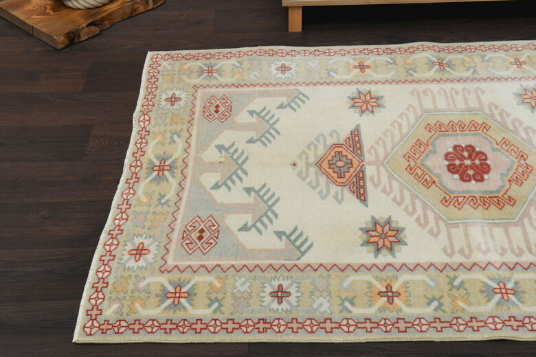 Handmade Vintage Area Rug