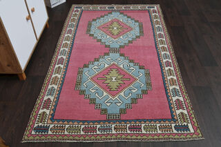 Handmade Wool Pink Rug - Thumbnail