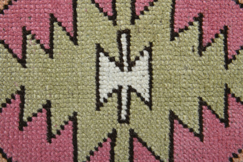 Handmade Wool Pink Rug