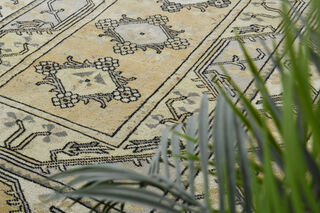 Milas - Handmade Vintage Area Rug - Thumbnail