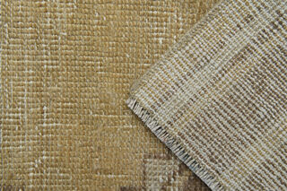 Vintage Neutral Carpet - Thumbnail