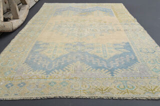 Antique Neutral Area Carpet - Thumbnail