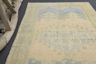 Antique Neutral Area Carpet - Thumbnail