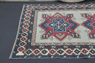 Thin Wool Handmade Carpet - Thumbnail