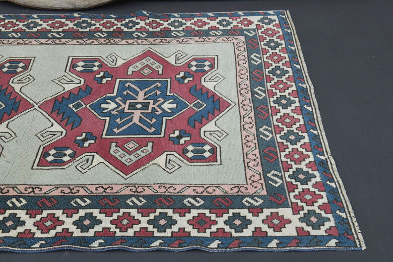 Thin Wool Handmade Carpet