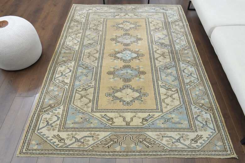 Handwoven Milas Vintage Rug