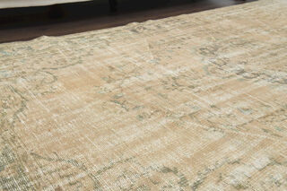 Handmade Vintage Area Anatolian Rug - Thumbnail