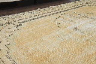 Handmade Vintage Area Rug - Thumbnail