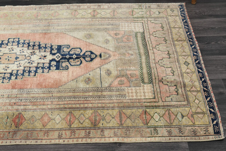 Handmade Vintage Area Anatolian Rug