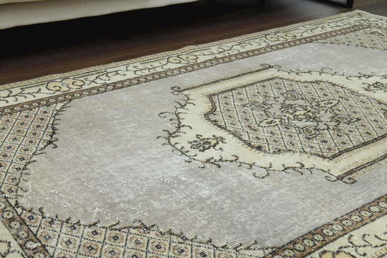 Handmade Vintage Area Rug