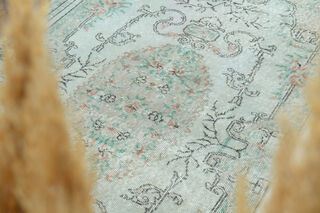 Green Vintage Area Rug - Thumbnail