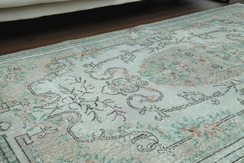 Green Vintage Area Rug