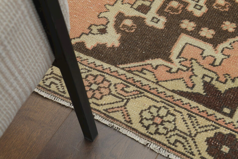 Handmade Oriental Anatolian Rug