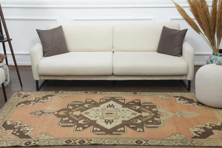 Handmade Oriental Anatolian Rug