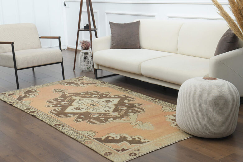 Handmade Oriental Anatolian Rug