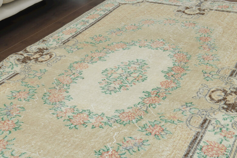 Handmade Vintage Area Rug