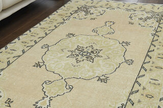 Handmade Vintage Area Rug - Thumbnail