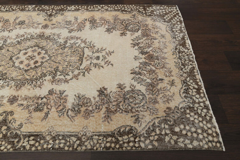 Handwoven Vintage Area Rug