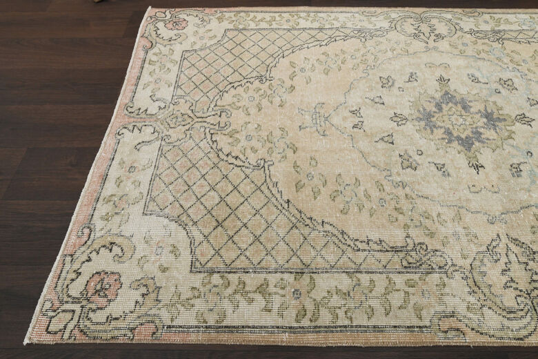 Handmade Vintage Area Rug