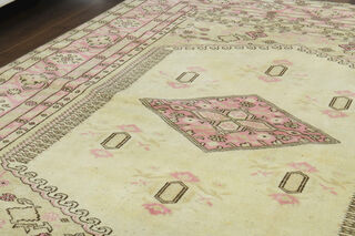 Beige Pink Neutral Vintage Area Rug - Thumbnail