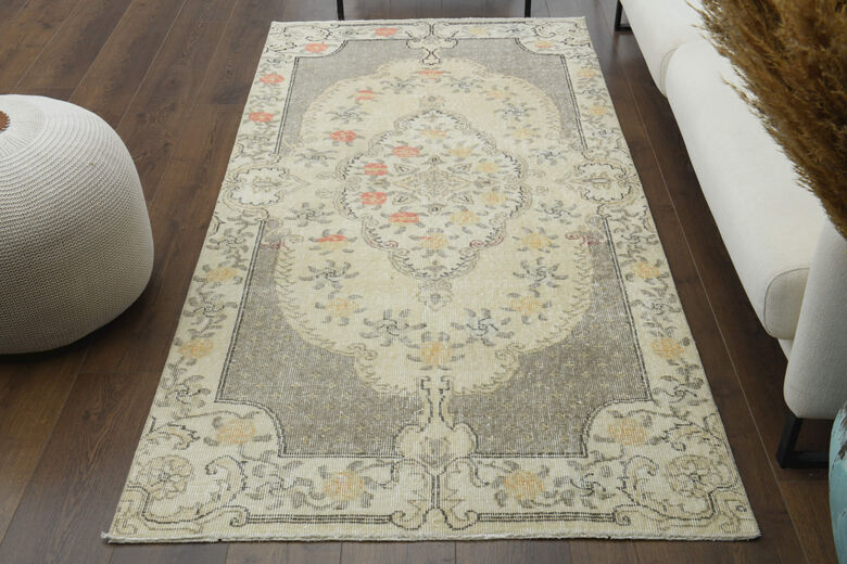 4x7 Floral Vintage Anatolian Rug