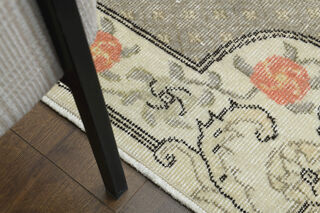 4x7 Floral Vintage Anatolian Rug - Thumbnail