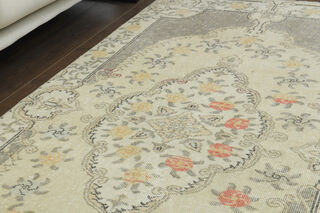 4x7 Floral Vintage Anatolian Rug - Thumbnail