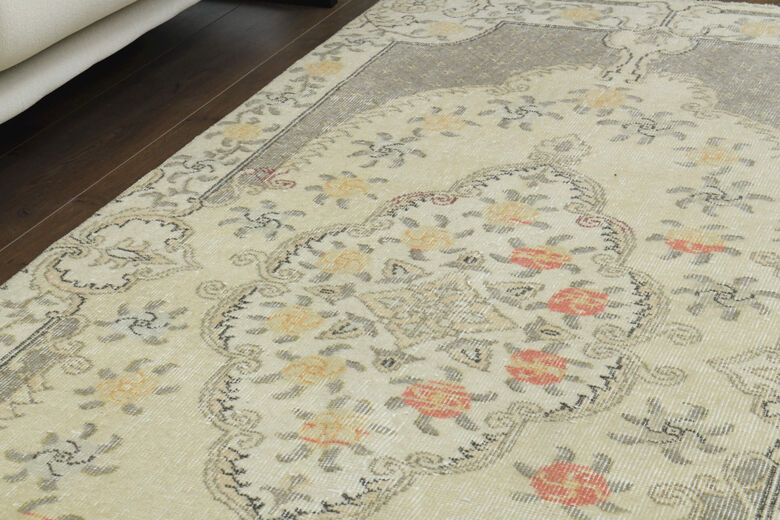 4x7 Floral Vintage Anatolian Rug