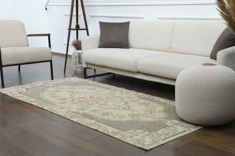 4x7 Floral Vintage Anatolian Rug