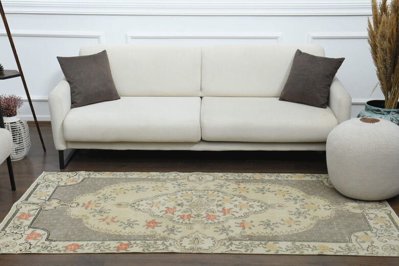 4x7 Floral Vintage Anatolian Rug