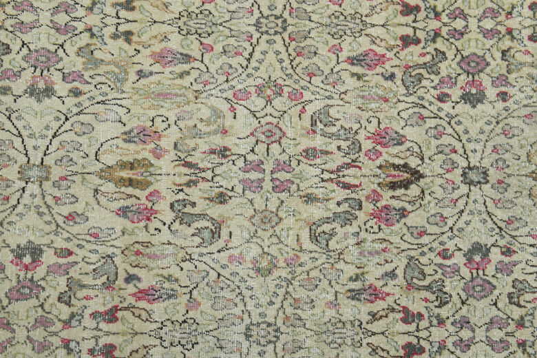 Unique Vintage Floral Rug